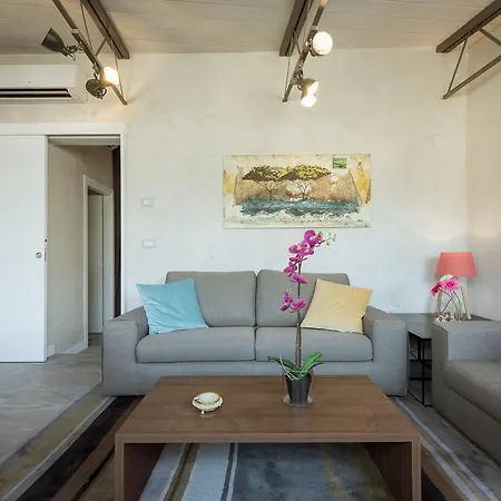 Painter's Attic